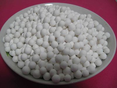 供应白色活性氧化铝球 除氟 干燥剂**活性氧化铝球