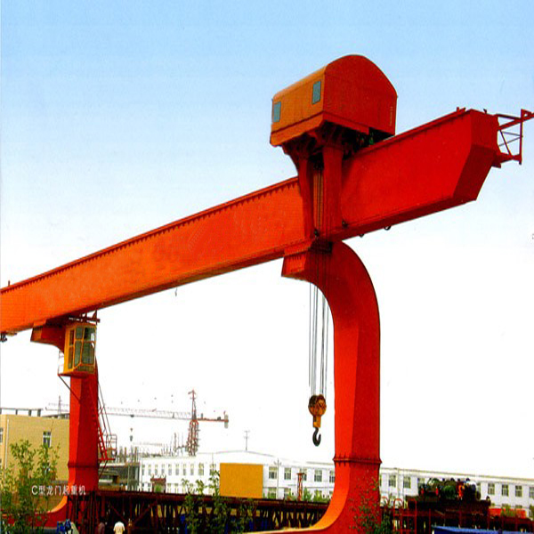 钢材市场用L型龙门吊 吊钢材用16吨20吨32吨门式起重机