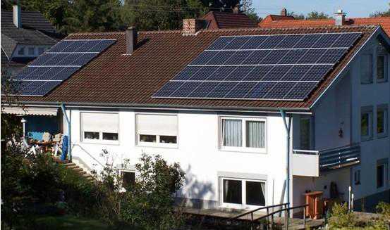 别墅太阳能发电6KW河南家用屋顶太阳能分布式光伏供电并网系统