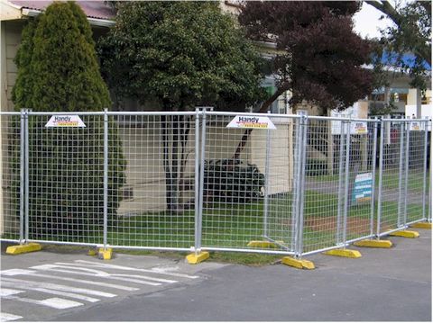临时护栏网定做、临时隔离栅生产、临时围栏网厂家