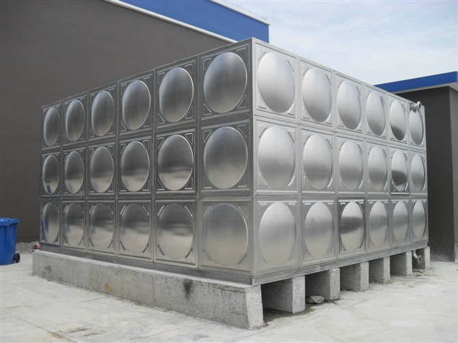 天津不锈钢保温水箱价格趋势/不锈钢制品加工定制