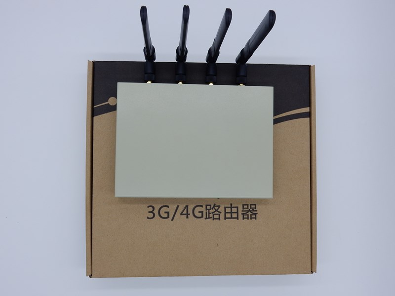 深圳伊诺 高通AR9341 3G/4G大功率路由器 OpenWrt广告路由器