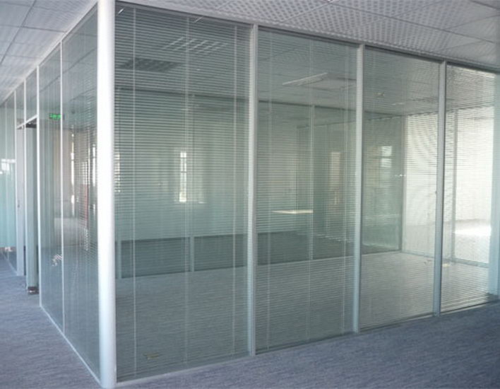 江西80款办公室双玻百叶高隔断 办公屏风 玻璃隔断