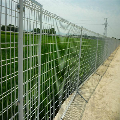 广西双圈护栏网小区花园隔离栅量大从优 工期短