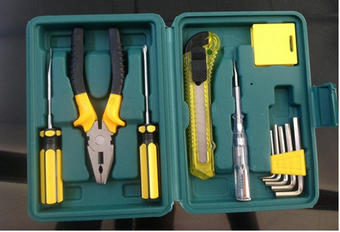 专业供应家用工具箱套组，车用工具箱，汽车工具箱组合套装