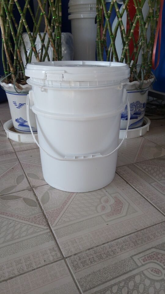供应全国各地食品级20L塑料桶 25L出口级塑料桶 30L聚丙烯塑料桶批发 50L塑料圆桶