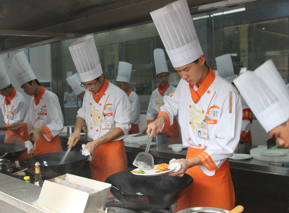 学厨师 圆梦高薪职业 广州新东方烹饪学校 随到随学）