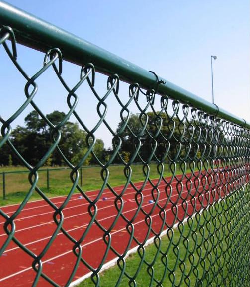 上海公园体育场勾花护栏网订制 专业勾花护栏网规格大全