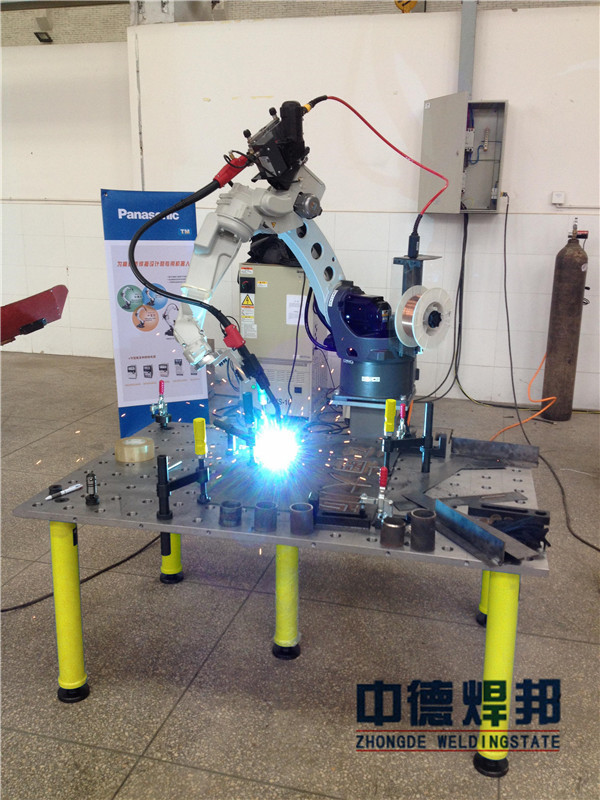 广州厂家供应机器人焊接工装 免费提供技术支持 后期维修服务