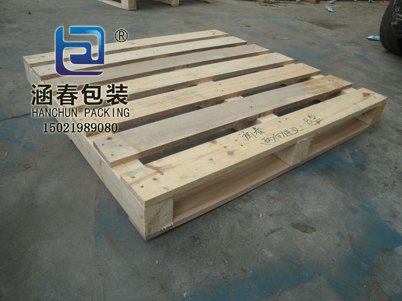 上海高桥保税区木托盘双向进叉木托盘工厂定做