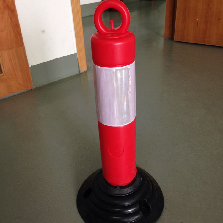 PE警示柱塑料弹力柱道路隔离防撞柱 反光塑料分道桩路桩橡胶底座