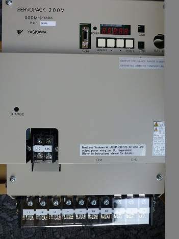 SGDM-50ADA 安川伺服控制器