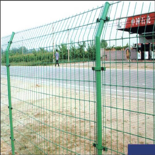 现货低价批发 临时施工双边丝围栏 圈地护栏 公路安全护栏 质量可靠
