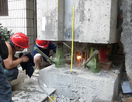 湖北建筑基础加固 锚杆静压桩施工 建筑倾斜扶正纠偏