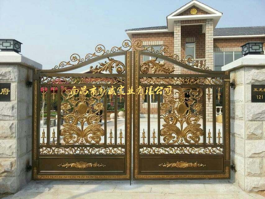 厂家专业生产铝艺庭院大门——江西威亚盾