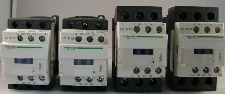 施耐德交流接触器LC1-D475F7C