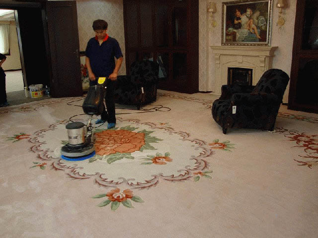 青岛地毯清洗公司 青岛清洗地毯公司 青岛快速上门清洗地毯公司