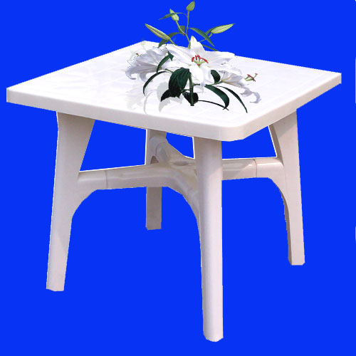 塑料长桌，塑料方桌，烧烤用白色塑料桌椅沙滩桌椅