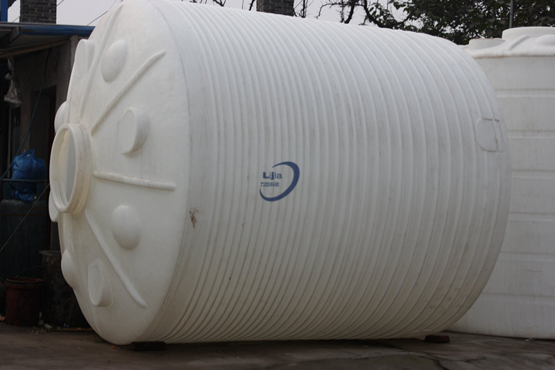 四川塑料厂家专业生产高质量塑料桶
