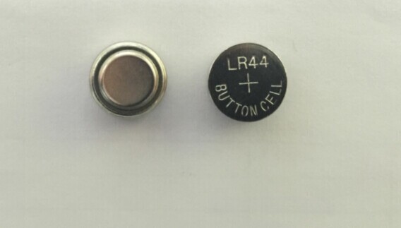 供应LR44环保纽扣电池