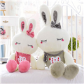 爱心兔子娃娃条纹兔LOVE小白兔子公仔毛绒玩具抱枕生日礼物送女友