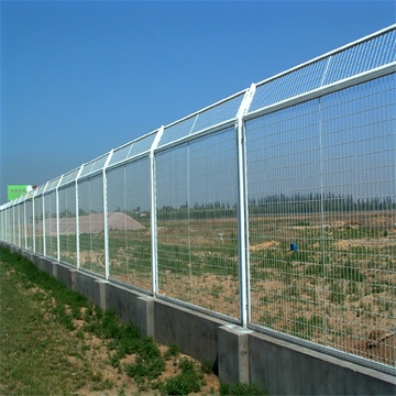 山东聊城边框护栏网厂家，框架围栏网