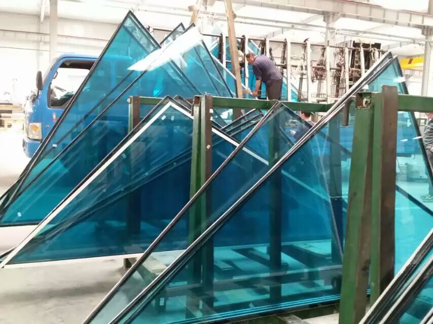 郑州玻璃雨棚夹胶玻璃