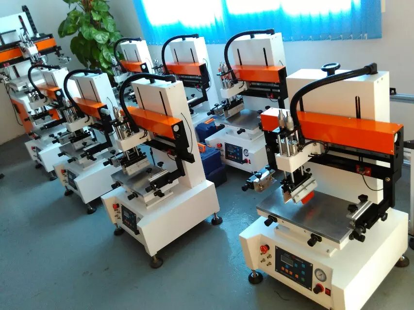 PET高精密平面丝印机，小型丝网印刷机，小型台式丝印机，台式丝印机，小型丝印机，东莞小型丝印机，东莞力沃