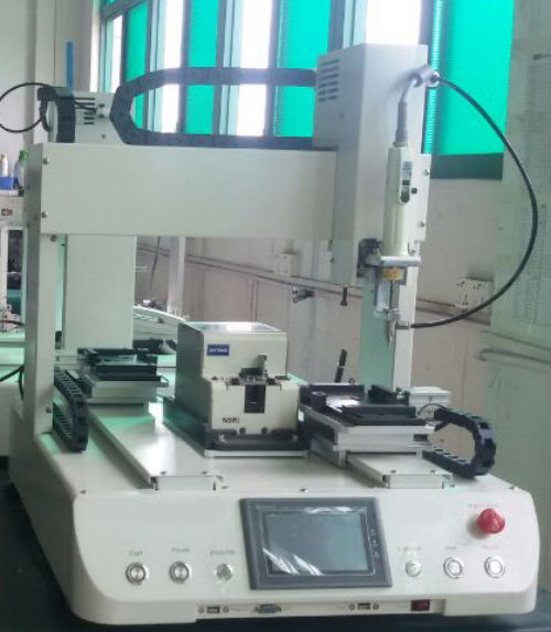惠州制造自动PCB焊锡机工厂－小村自动焊锡机器