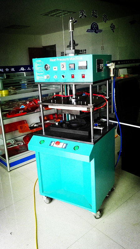 供应天津上荣超声波热铆式塑料焊接机CRH-200