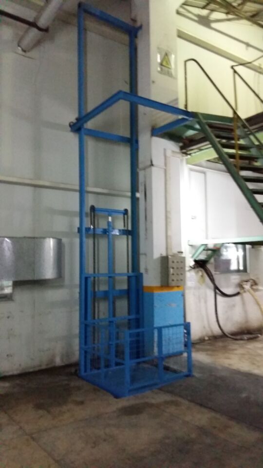 升降机生产厂家专业定制导轨式升降货梯，液压电动升降机，厂房简易升降货梯