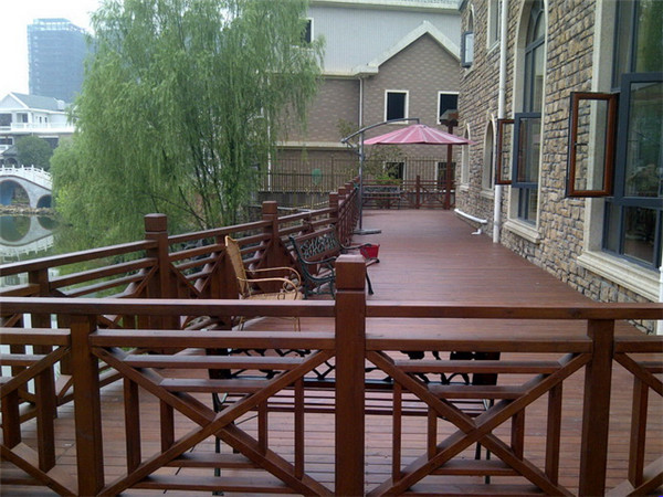 广西优质防腐木围栏，柳州防腐木围栏