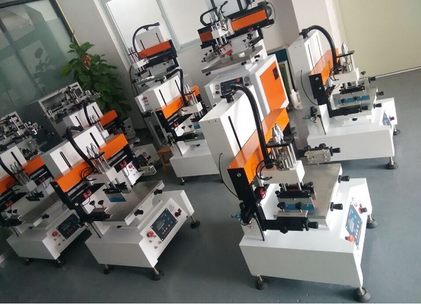 天津平面丝印机，力沃品牌丝印机全国优质平面丝印机厂家