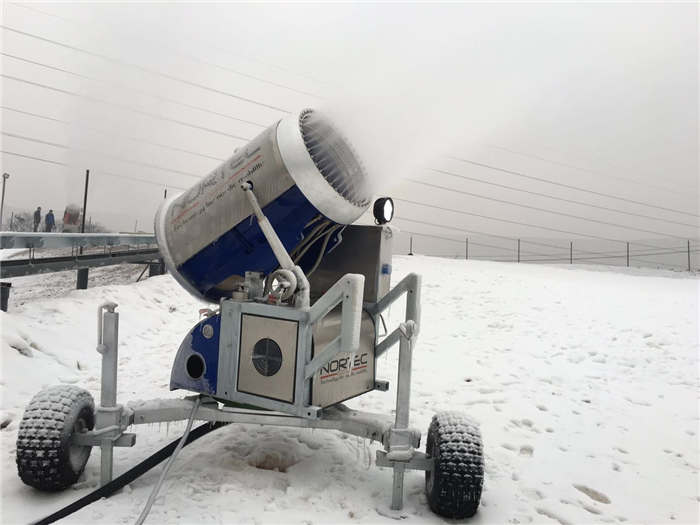 人工造雪机造雪对温度湿度要求 国产造雪机参与造雪场景
