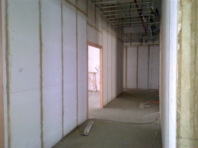 西宁轻质隔墙板，施工效率高，青海售价低
