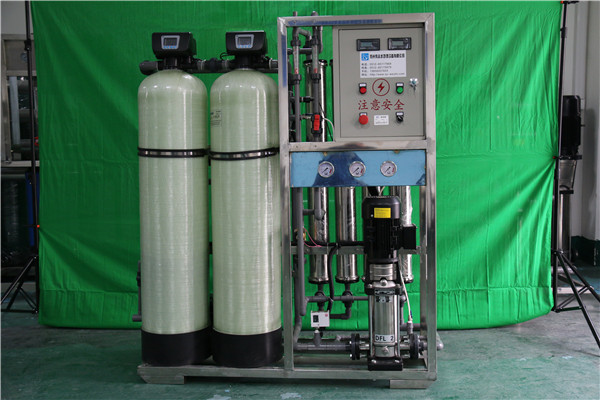慈溪1吨/小时车用尿素设备，食品饮料反渗透水处理设备