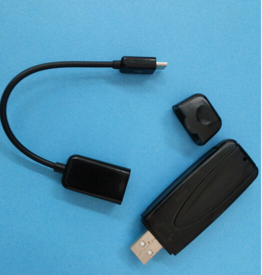 一体U盘小型IC读写器Q1-U17-八方资源RFID读写器源厂