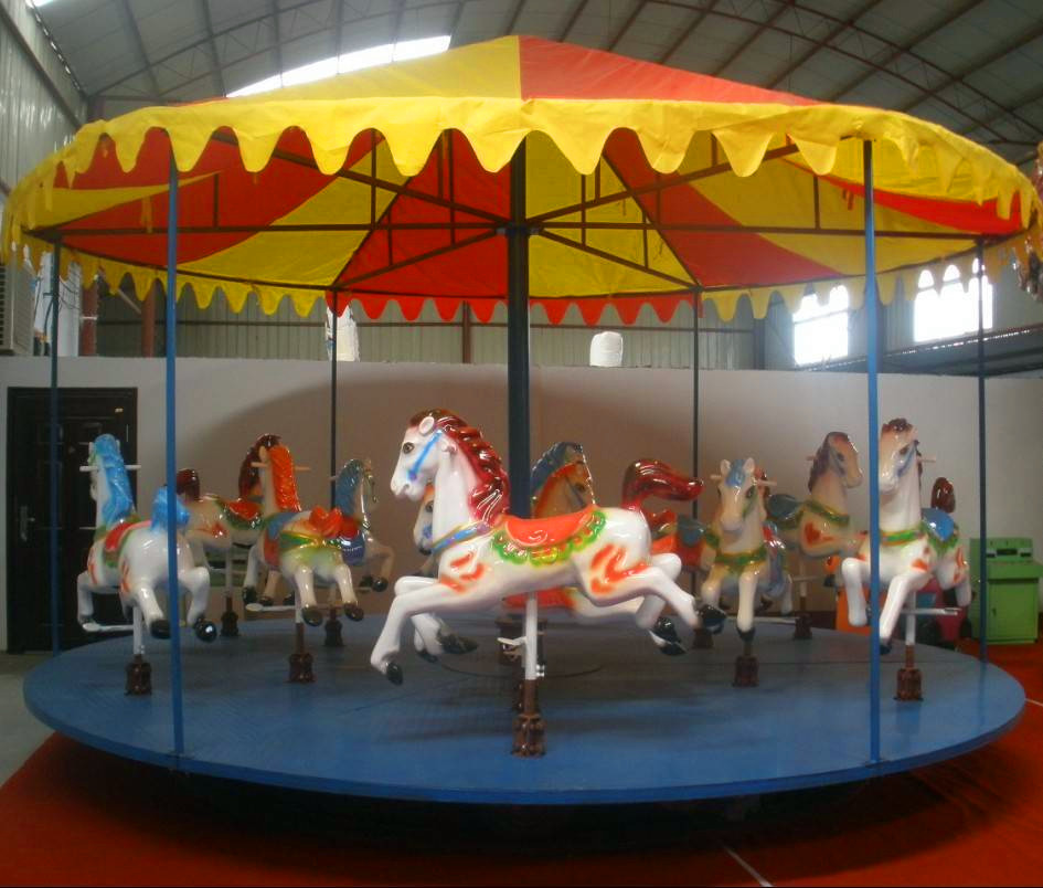金狮王子游乐厂家中型豪华转马24座上传动户外广场游乐设备