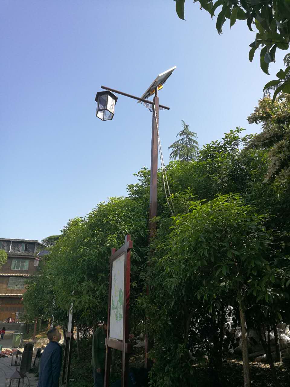 湖南娄底太阳能路灯厂家 乡村太阳能路灯安装指导