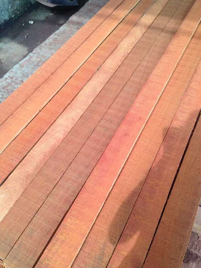 印尼柳桉木地板，柳桉木定尺加工，柳桉木防腐木批发