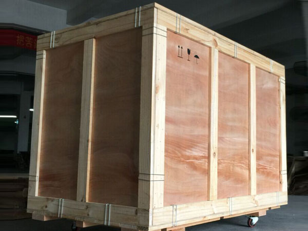 深圳福田木箱包装公司，打包机器设备木箱包装