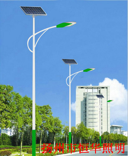 太阳能路灯厂家；扬州太阳能路灯生产厂家