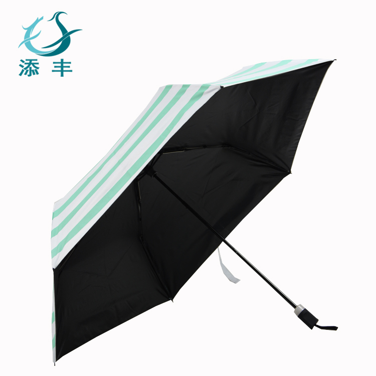 广东深圳添丰伞业专业定制礼品雨伞、折叠伞、高尔夫伞，广告太阳伞，