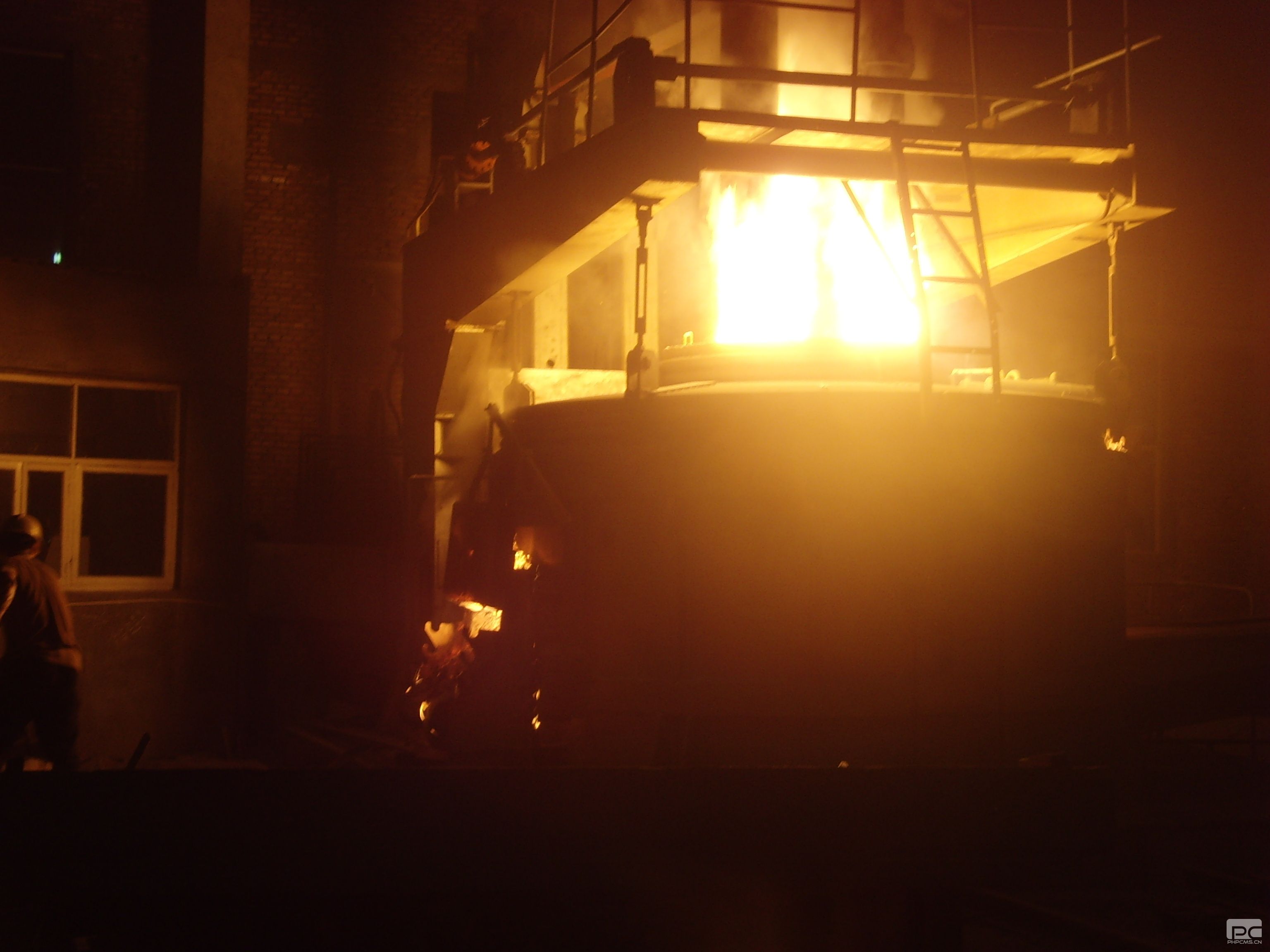 吴桥盈丰铸钢专业加工20年，加工各种复杂的大型的铸钢节点、铸钢件等单品十几公斤至160吨的铸钢产品等