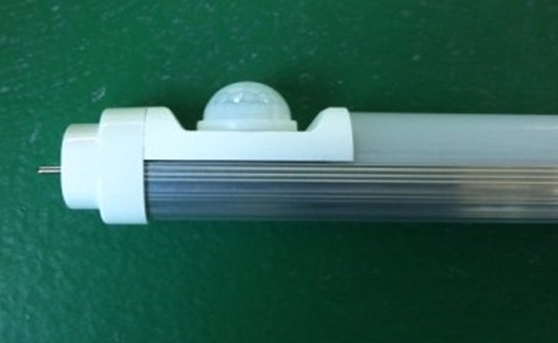 LEDT8日光管 红外线人体感应分体 0.6米 1.2米LED灯管 质保2年