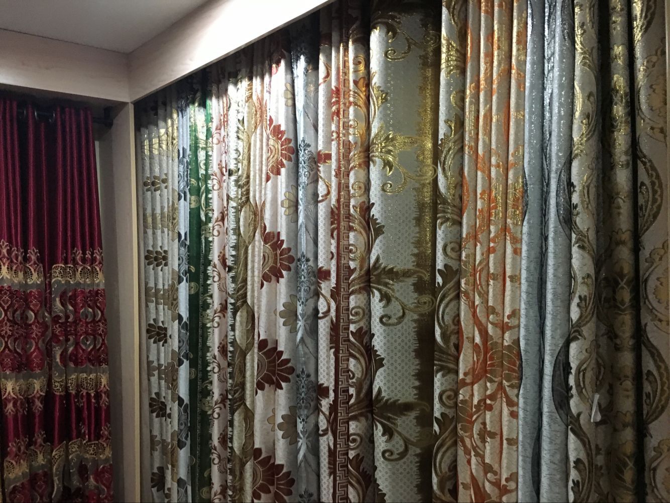 供应各类窗帘布料纺织布料8