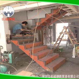 上海钢道钢材加工专业厚钢卷分条,冷板剪切,高精度分条剪切条板