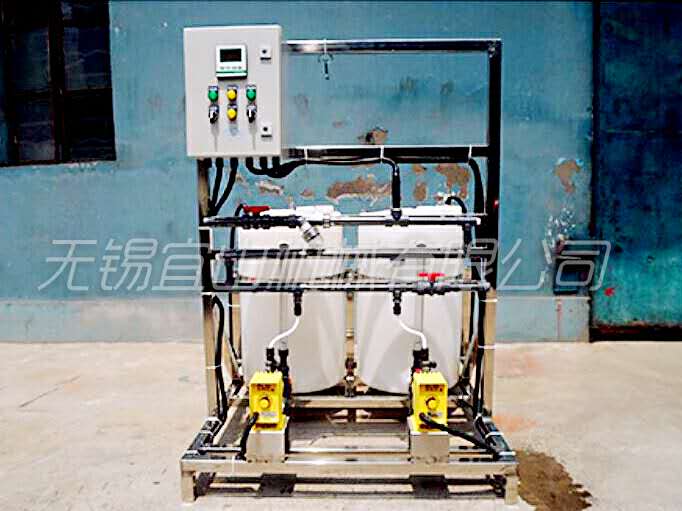 宜兴专业生产污水处理设备YJ2组合式自动加药装置