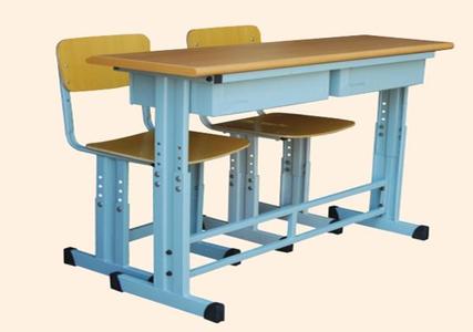 郑州升降课桌椅厂家，校用学生双人课桌椅批发，课桌椅凳定做