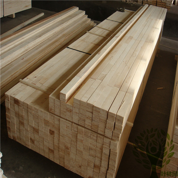 叶林同专业生产免熏蒸包装级杨木木方LVL，较长8米，宽厚任意